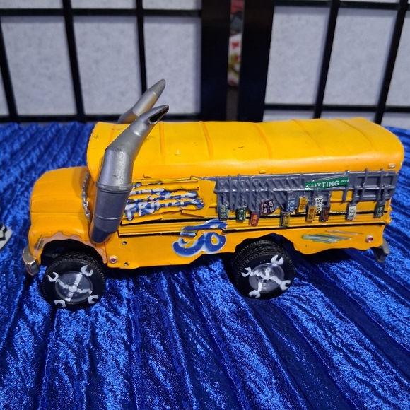 Pixar Car, Miss Fritt.Deluxe Die-Cast Car and Fortnite 4 Wheeler Quadcrasher - Picture 15 of 16